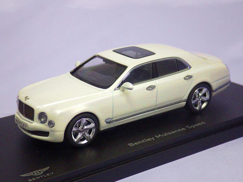 京商 ベントレー ミュルサンヌ スピード Ghost White Pearlescent