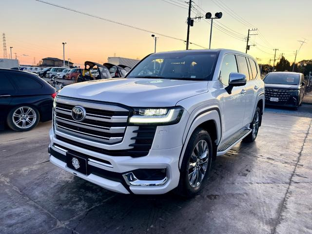 トヨタ ランドクルーザー300 3.3 ZX ディーゼル 4WD JBLサウンド