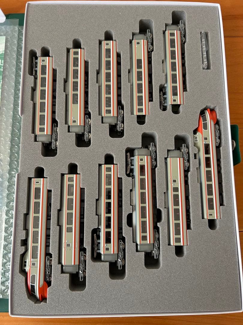 Nゲージ KATO 10-2005 小田急ロマンスカー3100 NSE Amazon | カトー (KATO) Nゲージ 小田急ロマンスカー・NSE (3100形